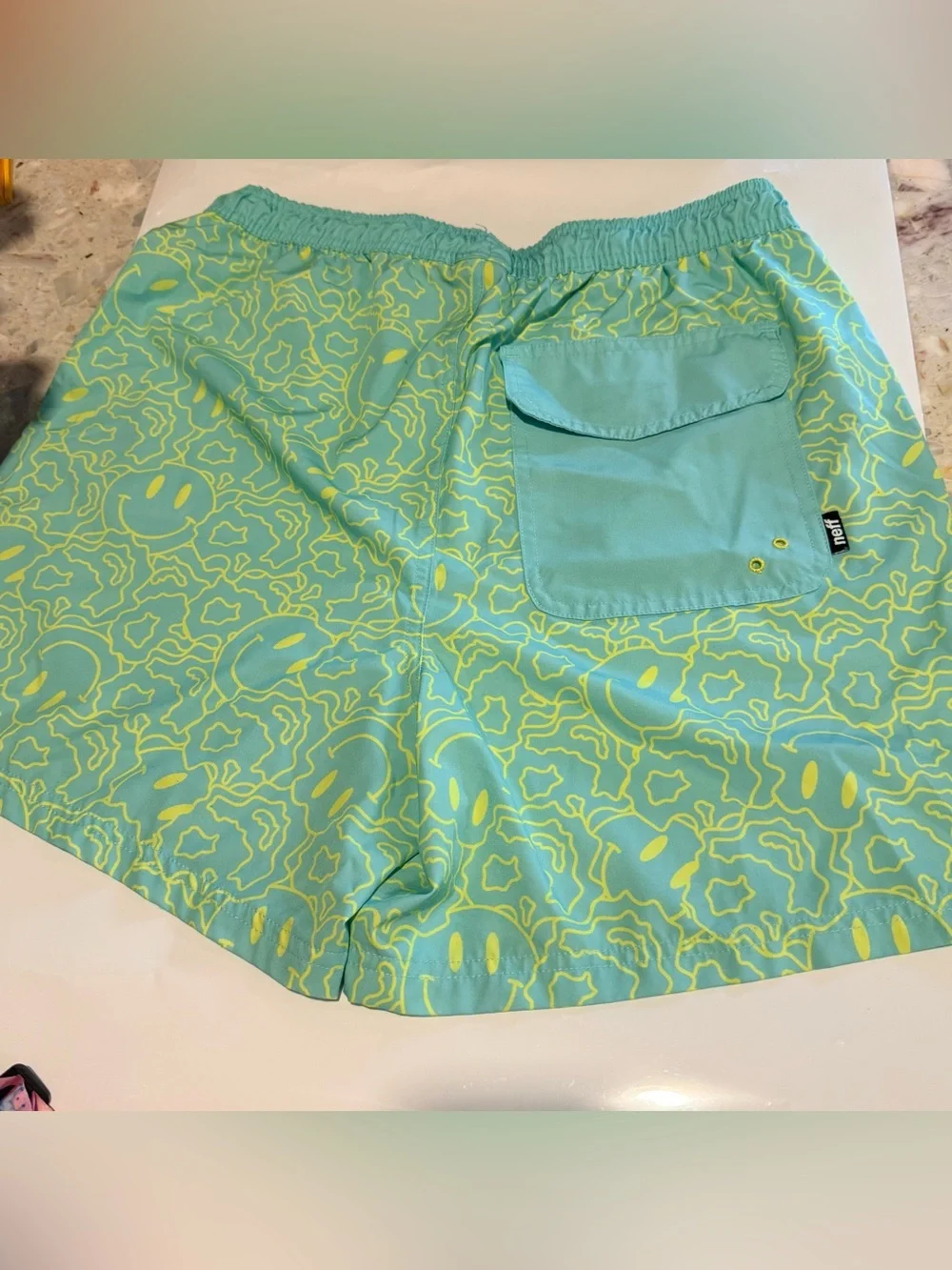 Neff bright mint